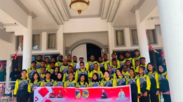 Bupati Erwin Burase Lepas Kontingen POPDA Parigi Moutong