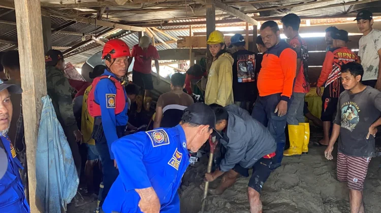 Pemkab Parimo Tetapkan Status Tanggap Darurat Banjir Avolua