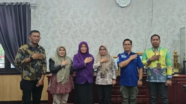 Dinsos Parimo Dorong Dua Anak Putus Sekolah Mandiri lewat Pelatihan