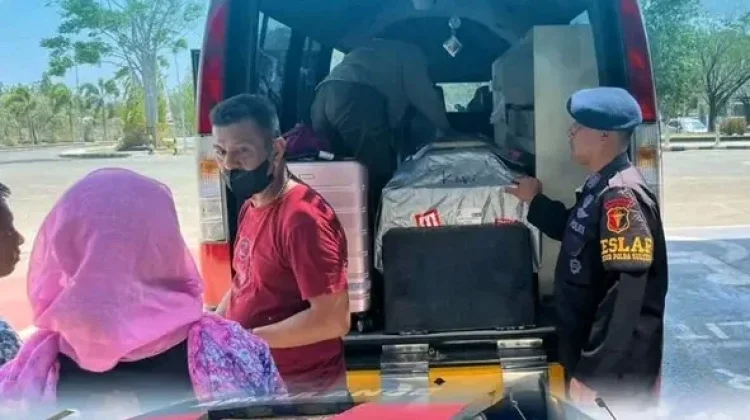 Langkah Kemanusiaan Brimob, Jenazah Diantar dari Palu ke Tolitoli