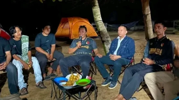 Kemah di Tende, Bawaslu Tolitoli Bangun Kesadaran Demokrasi Mahasiswa