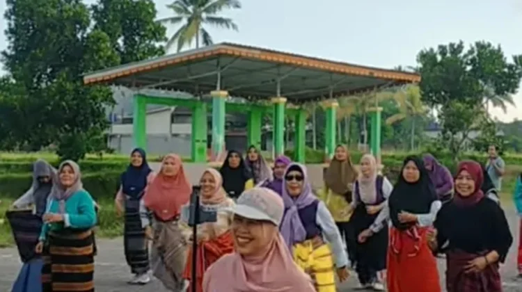 Pemdes Lalos Aktifkan Senam Sehat untuk Jaga Kesehatan Lansia