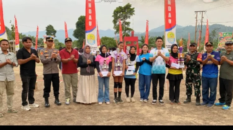 Wabup Tolitoli Tutup Turnamen Bola Voli Putri Galandau Cup 2026