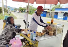 Pentol goreng kuliner yang banyak di buru jelang buka puasa