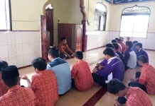 SMK Darul Ulum Kalangkangan Gelar Kultum Ramadhan Rutin.