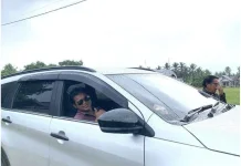 Mengais Berkah Ramadhan di Balik Setir Rental