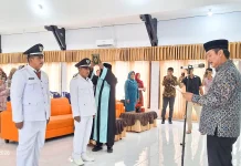 Bupati Tolitoli Lantik Penjabat Kepala Desa Baru
