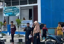 SDN 10 Tolitoli Ajarkan Siswa Berbagi  lewat Takjil