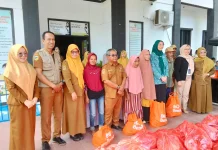 Penerima Manfaat Bersyukur Terima Bantuan Sembako dari BNI di Bulan Ramadan