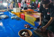 Ikan Cakalang Pasar Susumbolan Laris Selama Ramadan