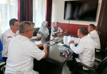 Sekda Buol Lakukan Kunjungan Mendadak ke Inspektorat, Tekankan Integritas ASN