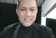 Rusdin dua belas tahun menunggu  panggilan menunaikan ibadah haji .