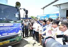 Gubernur Sulteng Lepas Ekspor Raya Durian Beku ke Tiongkok