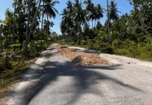 Anggota DPRD Inisiasi Perbaikan Jalan di Kecamatan Bukal