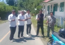 Lampu Jalan Buol Terang, Lurah Kumaligon Kawal Pemasangan Langsung