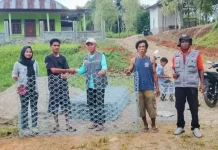 BPBD Parigi Moutong Serahkan Bantuan Penanganan Banjir