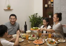 Hari Minggu Moment Berharga Kumpul Bersama Keluarga