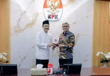 Mensos Saifullah Yusuf Kunjungi KPK, Konsultasi Pengadaan Barang Jasa