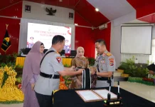 Polda Sulteng Gelar Upacara Sertijab Ibu Asuh Polwan