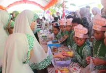 Market Day Kelas 1 Tanamkan Jiwa Wirausaha sejak Dini