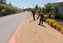 Jaga Mutu Gabah Pascapanen, Babinsa Momunu Terus Dampingi Petani