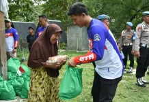 Polda Sulteng dan BTA Salurkan Bantuan Sosial di Desa Bale