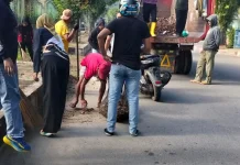 Kerja Bakti Jum’at Bersih Kantor Camat Baolan