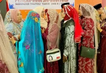 Sujud Syukur Warnai Kepulangan Jamaah Haji Asal Tolitoli