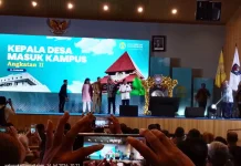Wakili Buol di UI, Kades Lakuan Paparkan Potensi Wisata Pantai Siote