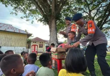 Trauma Healing Brimob Bantu Pulihkan Semangat Anak Korban Gempa di Buol