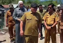 Bupati Buol Tinjau Rumah Warga Terdampak Gelombang Ombak