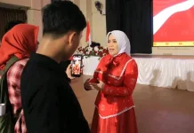 Batik Saga Unjuk Pesona dalam Gemerlap Fashion Show Kemerdekaan