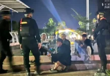 Jaga Ruang Publik Tetap Aman, Brimob Patroli Taman Kota Tolitoli