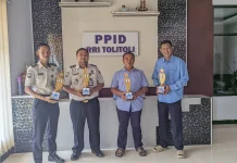 Karya dari Balik Jeruji, Enam Piala untuk Bintang Radio RRI Tolitoli