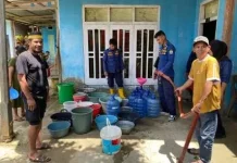 Kemarau Melanda, BPBD Buol Suplai Air Bersih ke Konamukan