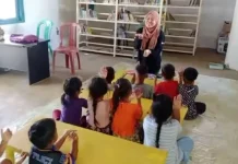 Perpustakaan Bahari Labuan Lobo Edukasi PHBS kepada Anak