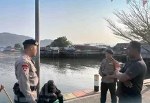 Patroli SAR Brimob Warnai Aktivitas Akhir Pekan di Tanjung Batu