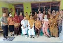 PWRI ranting satu Tolitoli menggelar arisan dan pemeriksaan kesehatan gratis
