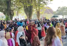Nostalgia Bollywood Tampil Beda, Nuansa India CFD Tolitoli Meriah