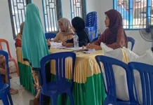 Pemdes Lampasio Salurkan 13.680 Kg Beras untuk 456 KK