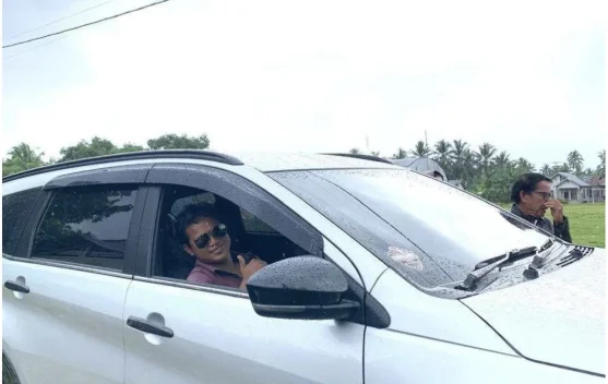 Mengais Berkah Ramadhan di Balik Setir Rental