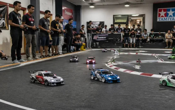 Hobi Mobil Mini RC Kian Diminati, Gabungkan Hiburan dan Edukasi Teknologi