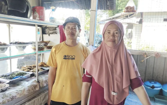 13 Tahun Berjualan, UMKM Kuliner Tuweley Biayai Anak hingga Sarjana