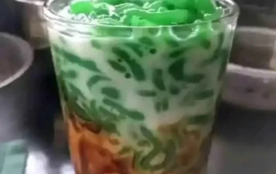 Es Cendol Jadi Pilihan Warga Tolitoli saat Cuaca Panas