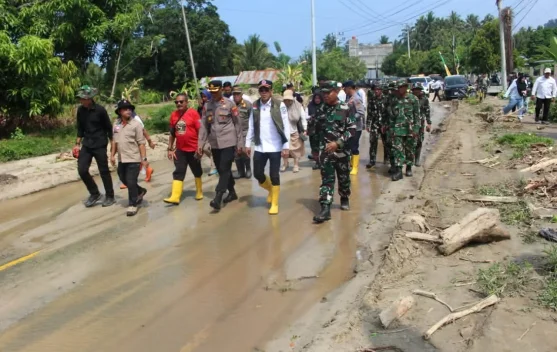 Bupati Parigi Moutong Pantau Lokasi Banjir Bandang di Desa Avolua
