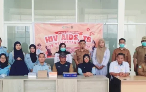 Cegah Penyakit Menular, BKK Kelas II Palu Gelar Skrining di Bandara Tolitoli