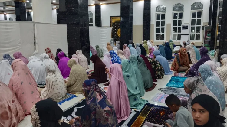 Ustad Arifin Tekankan Persatuan dalam Perbedaan Rakaat Tarawih