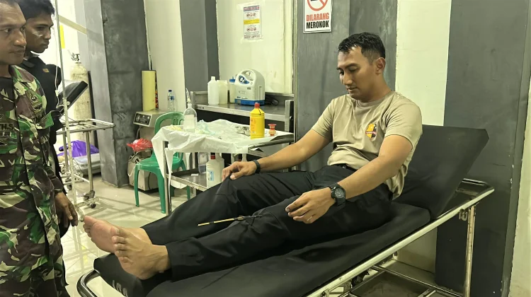 Bentrokan di Desa Fiditan, Kapolres Tual dan Seorang Pemuda Terkena Panah