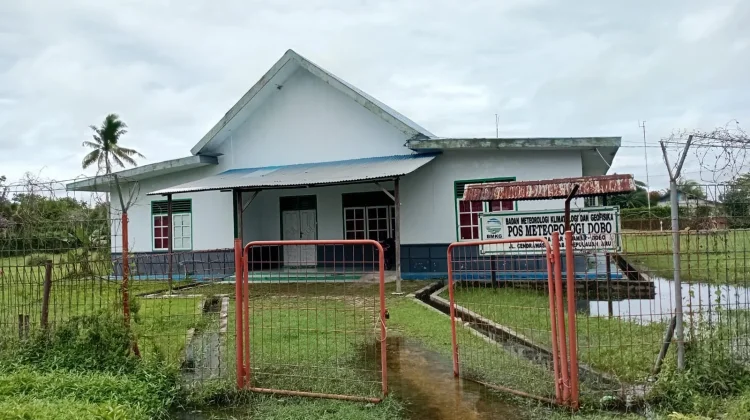 Angin dan Gelombang Tinggi di Kepulauan Aru, BMKG Imbau Warga Tunda Pelayaran
