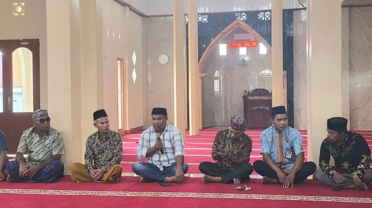 Ngabuburit Serentak Seluruh Indonesia ,Kota Tual di Masjid Al Banjari Desa Mangon